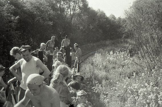 1956-60 Obóz wędrowny. Bieszczady. 2 GDH Watra 040 fot. Z.Żochowski.jpg