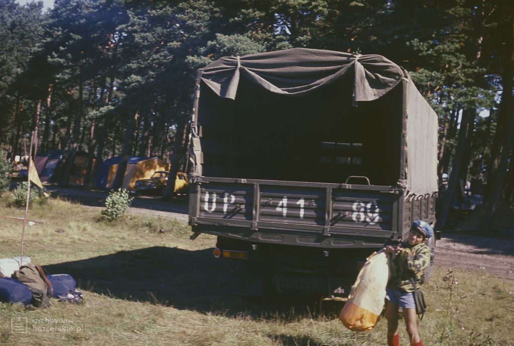 Plik:1978-07 08 Obóz Jantar Szarotka fot.J.Kaszuba 37.jpg
