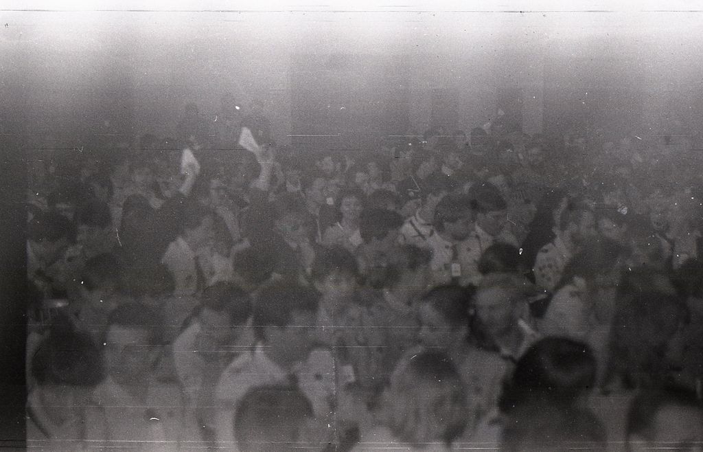 Plik:1989 1-2 kwiecień. Sopot. I Zjazd ZHR. Szarotka 042 fot. J.Kaszuba.jpg