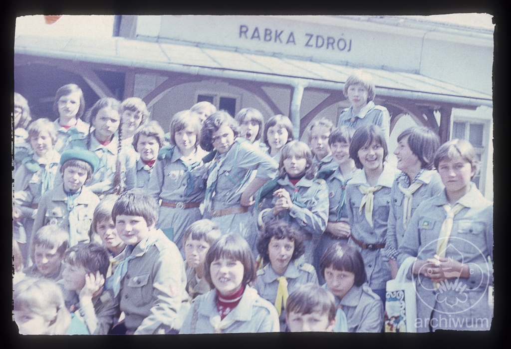 Plik:1978-07 Poreba Wlk Gorce oboz IV Szczep 021 fot. J.Bogacz.jpg