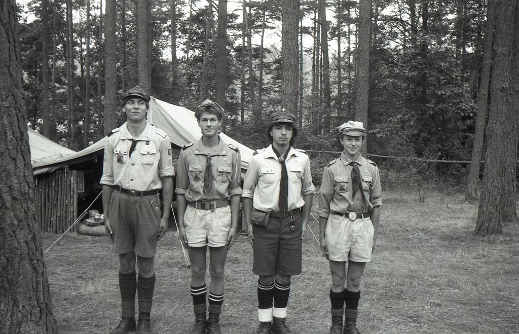 Plik:1988 Obóz Uroczysko. J.Gant. Szarotka 180 fot. J.Kaszuba.jpg