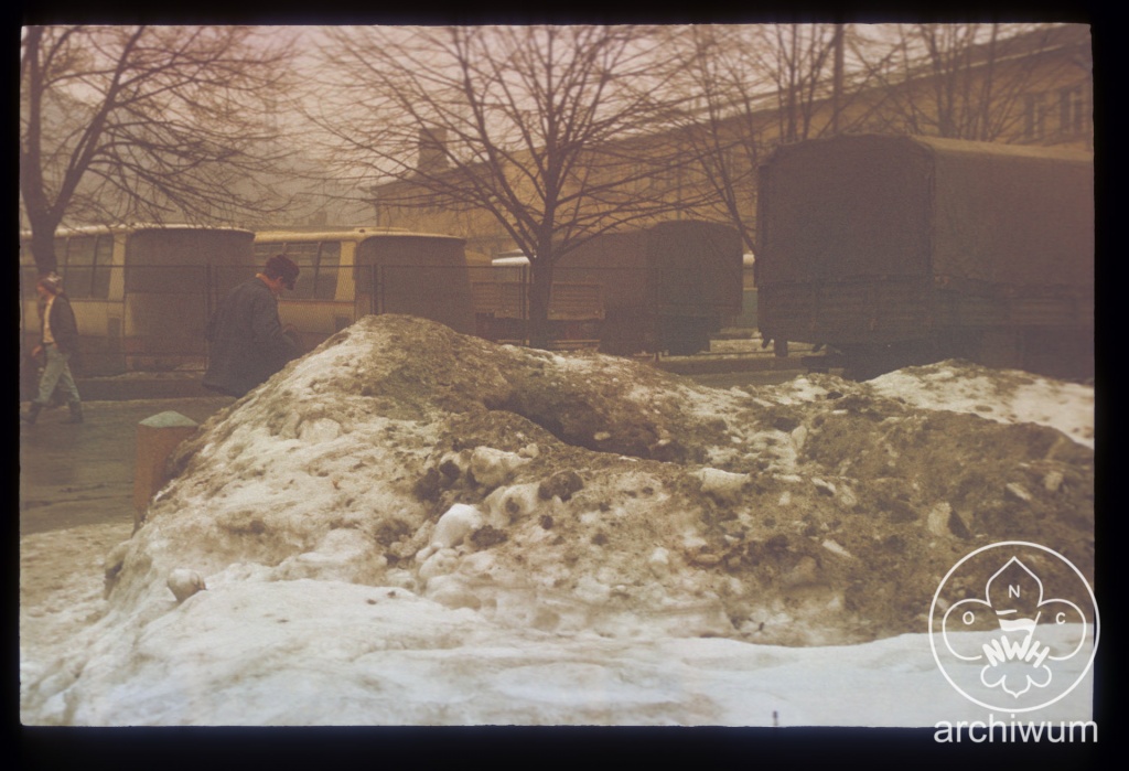 Plik:1987-02 Żywiec Zimowisko 3 NDH Niepołomni ze Szczepu Puszcza 015.jpg