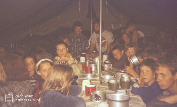 1991-07 Obóz Avalon. jez. Czyste. Poj.Kaszubskie. Szarotka 080 fot. J.Kaszuba.jpg