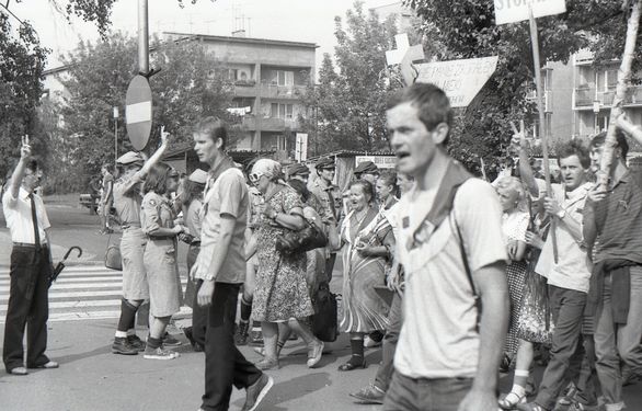 1985-07 08 Jez.Białe k. Machar Szarotka obóz stały Buchtowisko 129 fot. J.Kaszuba.jpg