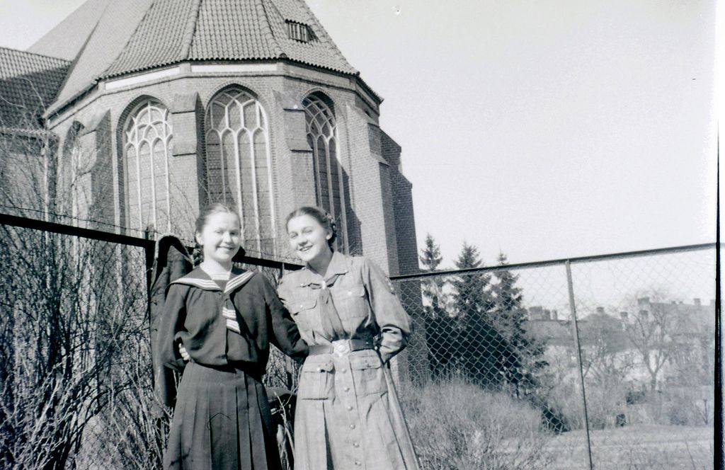 Plik:1947-48 Harcerstwo w Gdańsku. Watra 023 fot. Z.Żochowski.jpg
