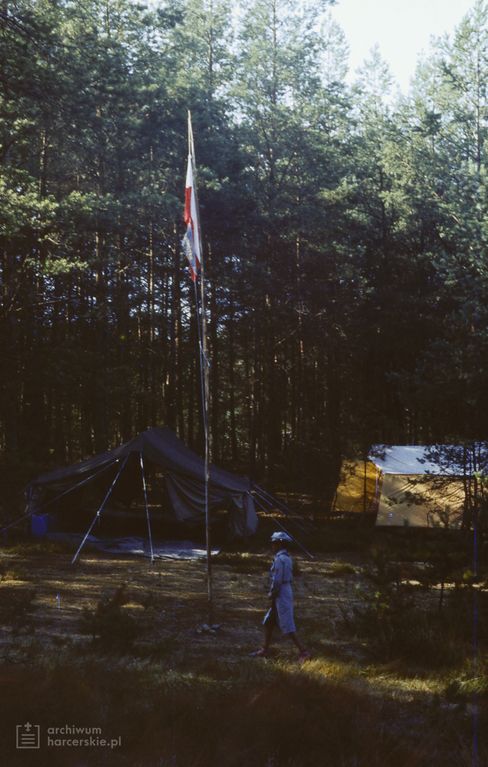 Plik:1982-08 Stara Kiszewa Obóz Puszcza Szarotka fot.S.Kaszuba 116.jpg
