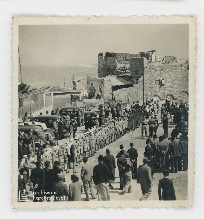 Plik:1940te Palestyna 2 MM ZHP na Wschodzie 060.jpg