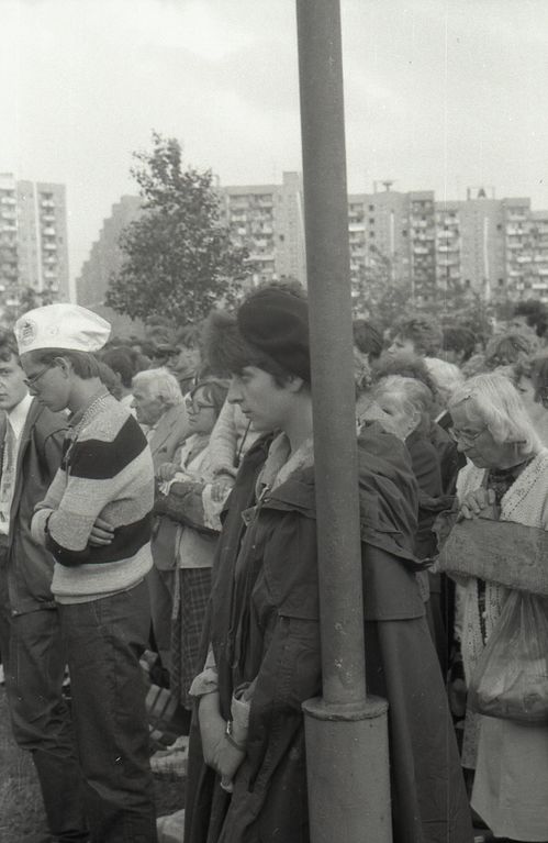 Plik:1987 Biała Służba. Gdynia, Gdańsk. Szarotka039 fot. Jacek Kaszuba.jpg