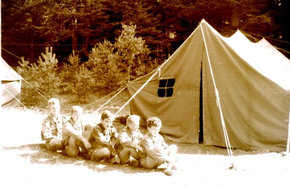 1957-58 Obóz stały w Bieszczadach. Watra 010 fot. Z.Żochowski.jpg