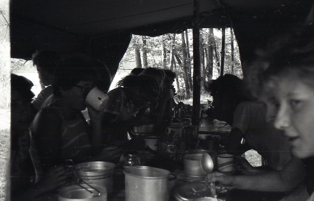 Plik:1988 Obóz Uroczysko. J.Gant. Szarotka 258 fot. J.Kaszuba.jpg