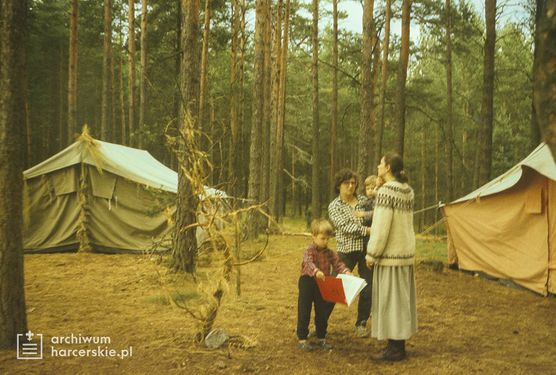 1991-07 Obóz Avalon. jez. Czyste. Poj.Kaszubskie. Szarotka 035 fot. J.Kaszuba.jpg