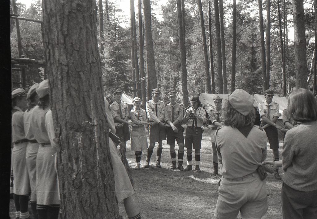 Plik:1988 Obóz Uroczysko. J.Gant. Szarotka 299 fot. J.Kaszuba.jpg