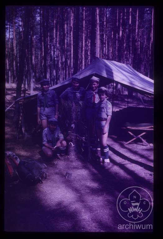 Plik:1990 jezioro Rokiet Obóz 3NDH Niepołomni 10.jpg