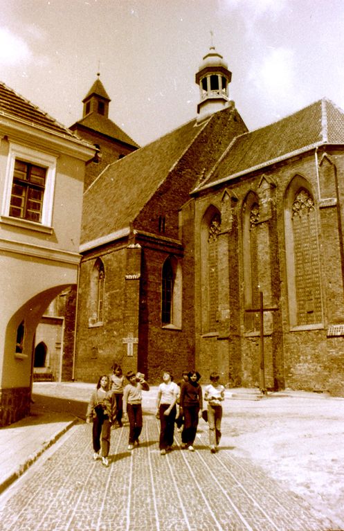 Plik:1980 Obóz wedrowny. Warmia i Mazury. Watra 098 fot. Z.Żochowski.jpg