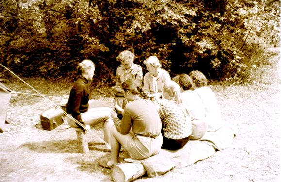 1957-58 Obóz stały w Bieszczadach. Watra 002 fot. Z.Żochowski.jpg
