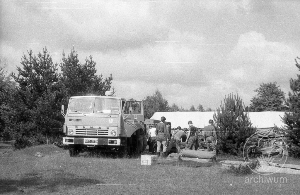 Plik:1985-07 Wąsosz obóz IV Szczepu 006.jpg
