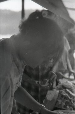1985-07 08 Jez.Białe k. Machar Szarotka obóz stały Buchtowisko 113 fot. J.Kaszuba.jpg