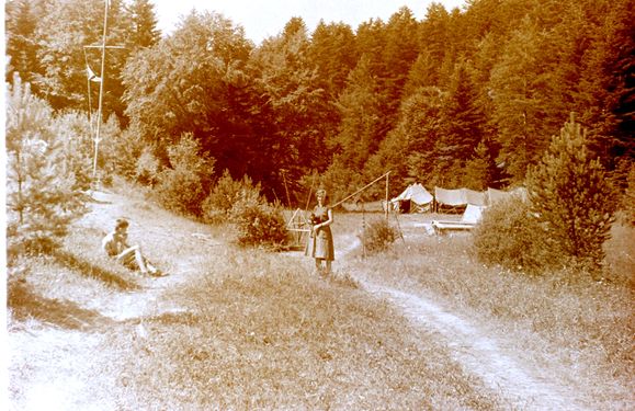 1957-58 Obóz stały w Bieszczadach. Watra 098 fot. Z.Żochowski.jpg