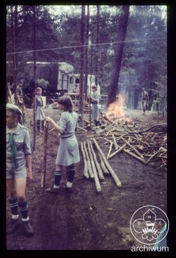 1982-07 Jezioro Zdrojno k. Osiecznej - Obóz Szczepu Puszcza z Niepołomic nr 002.jpg