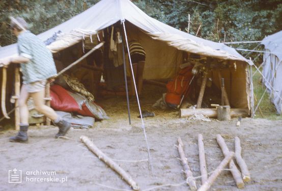 1985-07 08 Jez.Białe k. Machar Szarotka obóz stały Buchtowisko fot.J.Kaszuba 080.jpg