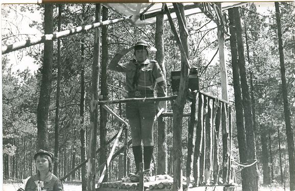 1977 Miedzno. Obóz stały Szczepu SP 10 Gdynia. 22 GDH139 fot. D.Zabrocki.jpg