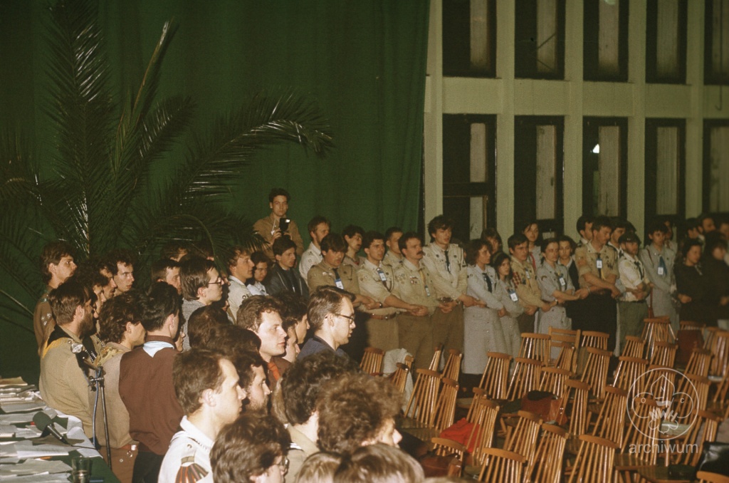 Plik:1989 I zjazd ZHR Sopot MSt (40).jpg