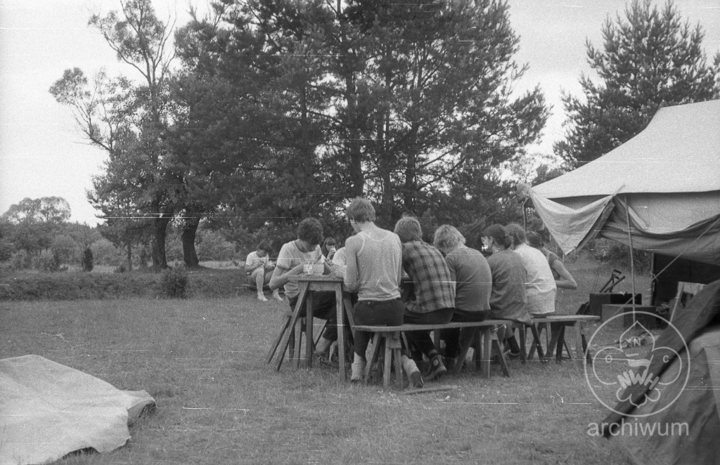 Plik:1985-07 Wąsosz obóz IV Szczepu 018.jpg