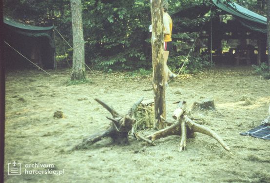1987-07 Sąpy. jez.Jeziorak.Obóz Gniazdo. Szarotka 007 fot. J.Kaszuba.jpg