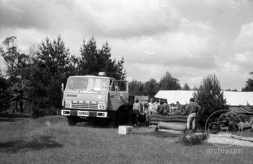 Plik:1985-07 Wąsosz obóz IV Szczepu 007.jpg