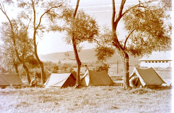 1956-60 Obóz wędrowny. Bieszczady. 2 GDH Watra 011 fot. Z.Żochowski.jpg