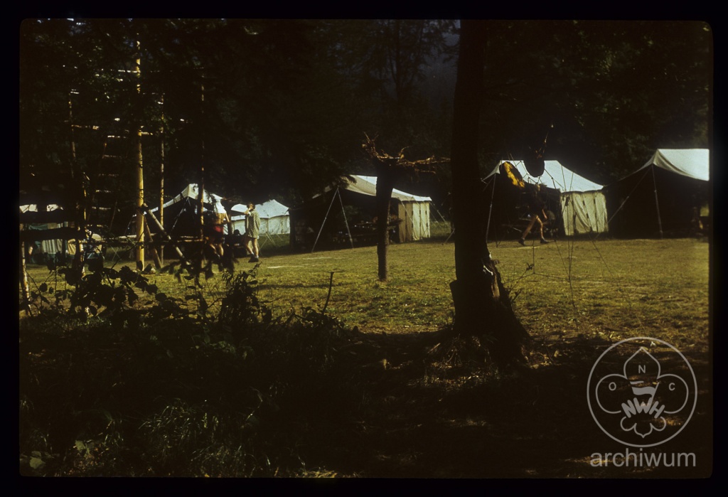 Plik:1979 Struznica oboz XV LDH 028.jpg