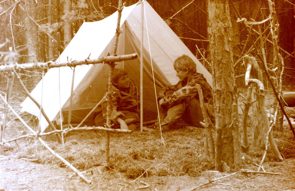 Plik:1982 Obóz Puszcza. Szarotka138 fot. J.Kaszuba.jpg