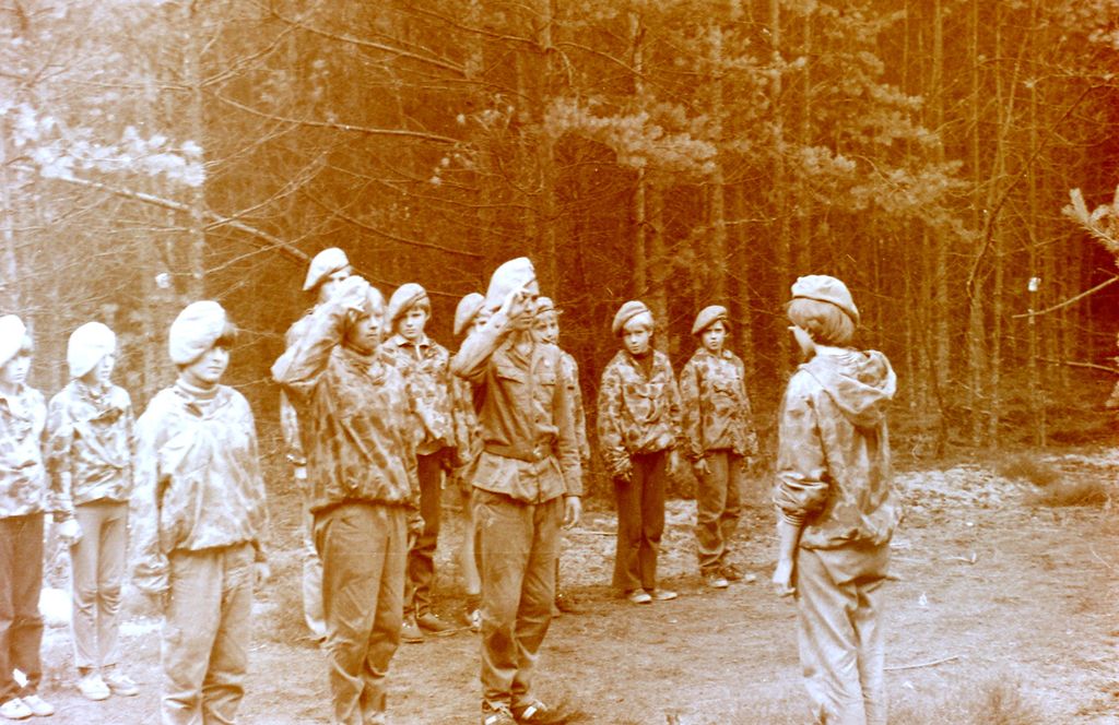 Plik:1982 Obóz Puszcza. Szarotka165 fot. J.Kaszuba.jpg