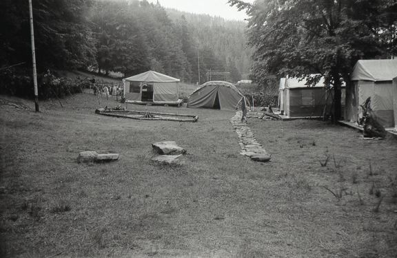 1983 Lipowa Zimnik. Obóz Puszcza II. Szarotka027 fot. J.Kaszuba.jpg