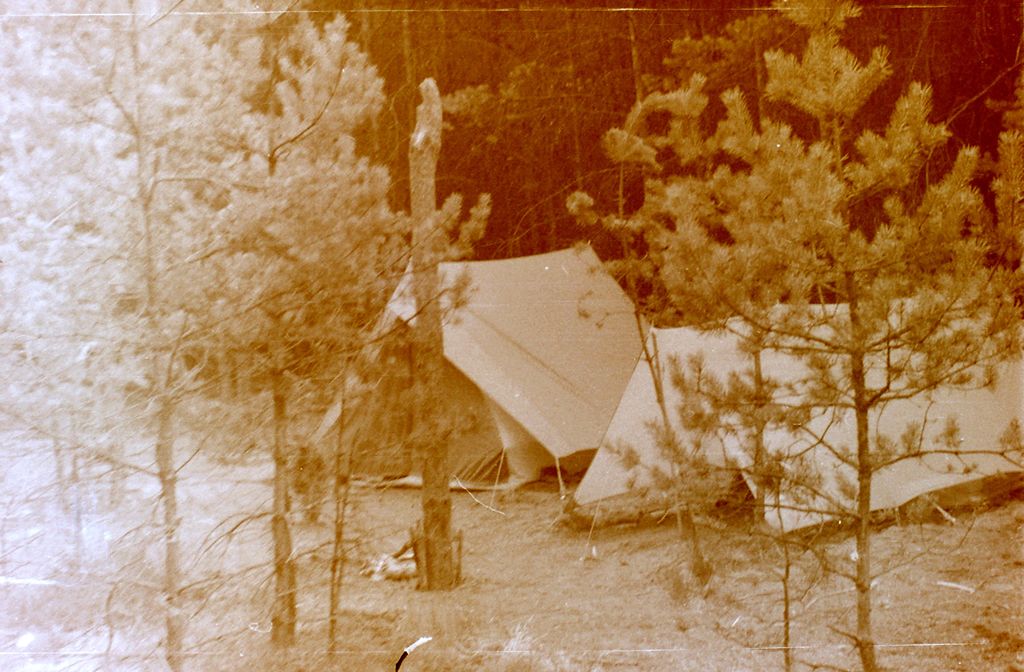 Plik:1982 Obóz Puszcza. Szarotka197 fot. J.Kaszuba.jpg