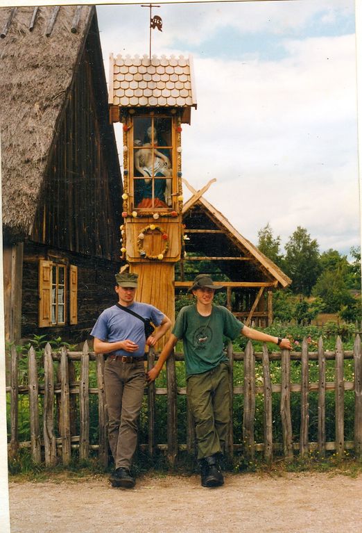 Plik:1996 Obóz wędrowny 95 GDH. Kaszuby. Szarotka032 fot. P i J. Ojowscy.jpg