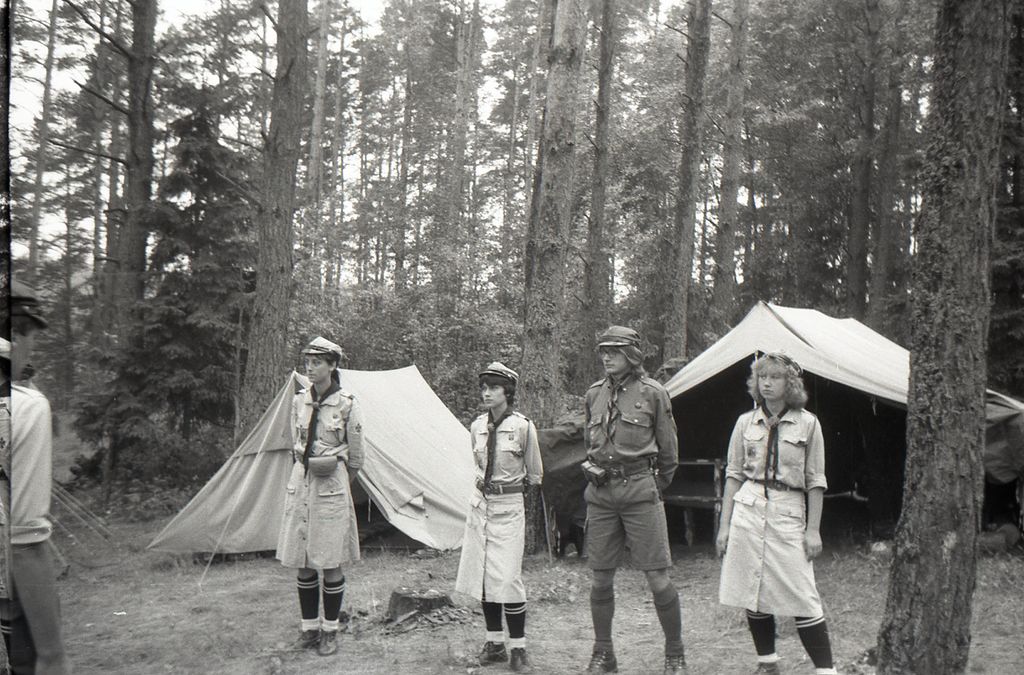 Plik:1988 Obóz Uroczysko. J.Gant. Szarotka 157 fot. J.Kaszuba.jpg