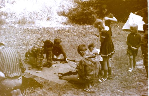 1966-69 Obóz wędrowny Wyspa Wolin, Szczecin. Watra 013 fot. Z.Żochowski.jpg