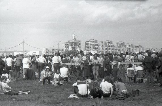 1987 Biała Służba. Gdynia, Gdańsk. Szarotka030 fot. Jacek Kaszuba.jpg
