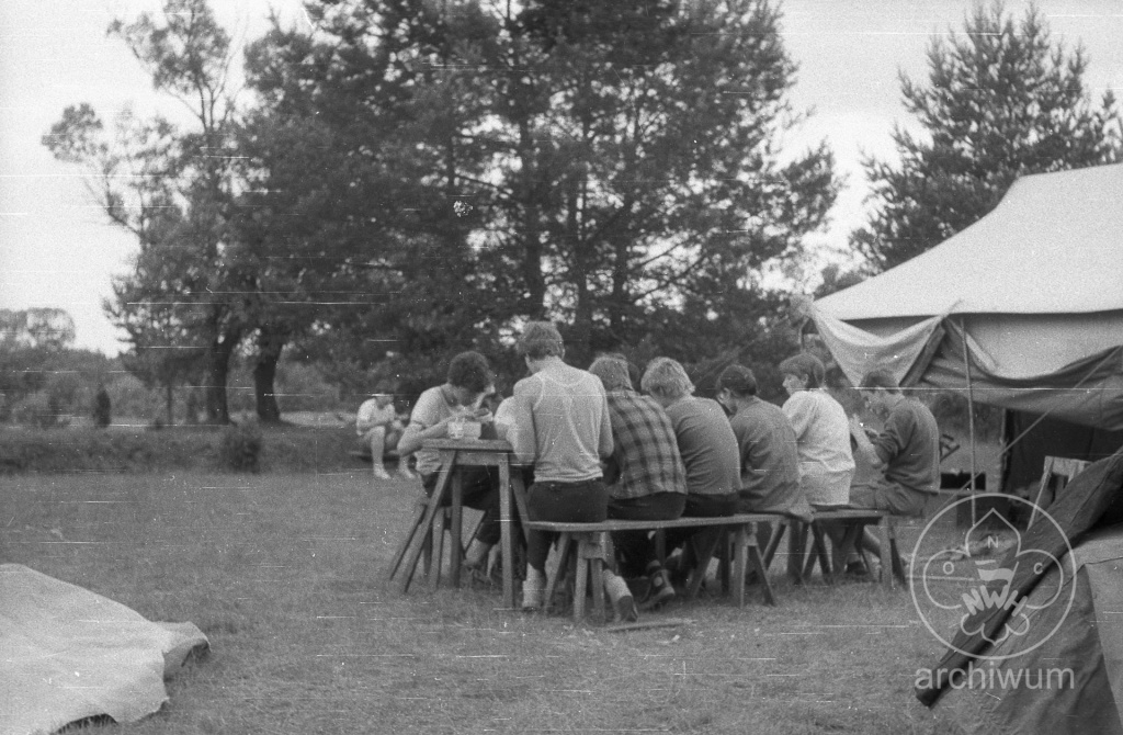 Plik:1985-07 Wąsosz obóz IV Szczepu 017.jpg