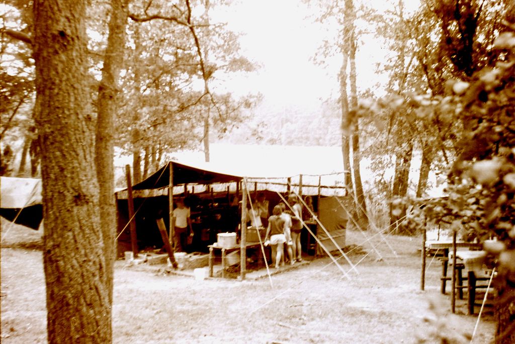 Plik:1988 Obóz Uroczysko. J.Gant. Szarotka 549 fot. J.Kaszuba.jpg