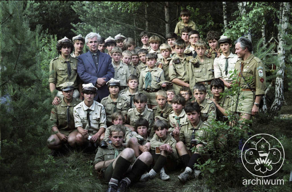 Plik:1984-07 Wąsosz Obóz IV Szczepu ZHP z Opola 145.JPG