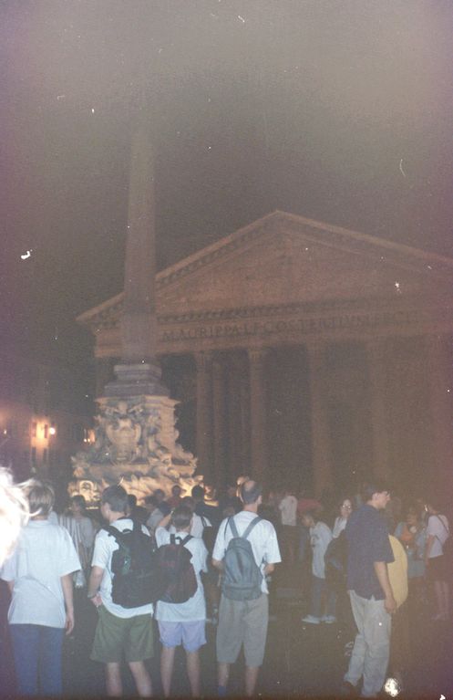 Plik:1996 Pielgrzymka harcerska ZHR do Rzymu, wrzesień. Szarotka030 fot. B.Kaszuba.jpg