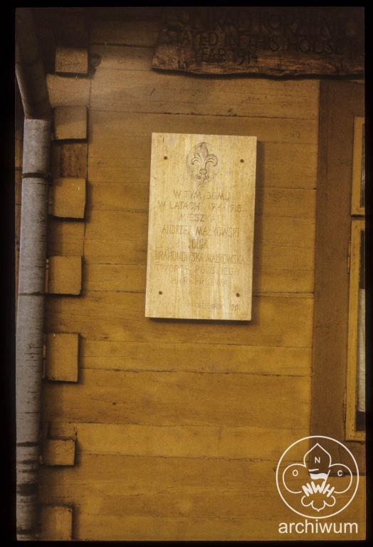 Plik:1981-10-24 Zakopane odsloniecie pomnika Andrzeja i Olgi Malkowskich 034.jpg