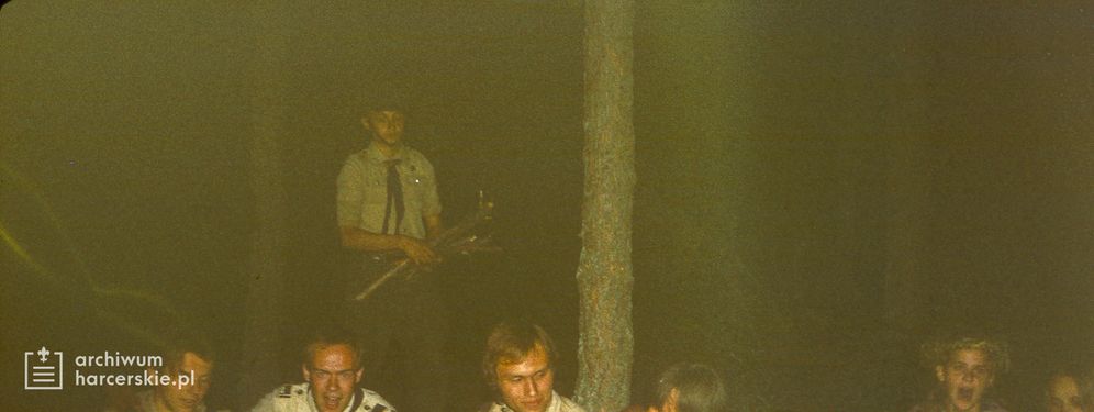1991-07 Obóz Avalon. jez. Czyste. Poj.Kaszubskie. Szarotka 002 fot. J.Kaszuba.jpg