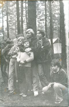 1977 Miedzno. Obóz stały Szczepu SP 10 Gdynia. 22 GDH153 fot. D.Zabrocki.jpg