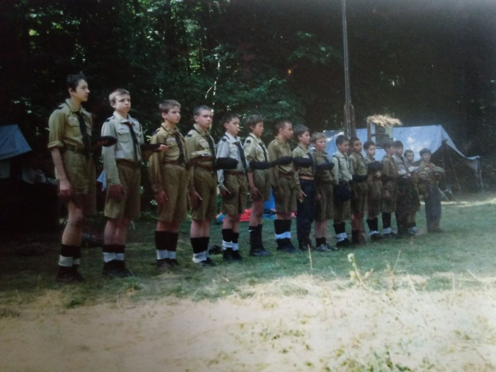 Plik:1997 Obóz 95 GDH. Podleś. Szarotka011 fot. P i J Ojowscy.jpg