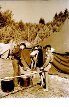 1957-58 Obóz stały w Bieszczadach. Watra 056 fot. Z.Żochowski.jpg