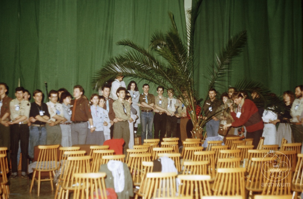Plik:1989 I zjazd ZHR Sopot MSt (16).jpg