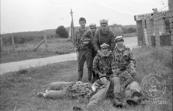 1985-08 Góry Sowie obóz 141ODHy 049.jpg